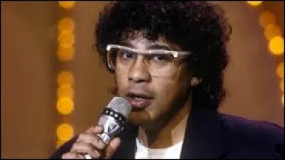 Dans quel vers de sa chanson ''Le Coeur grenadine'' Laurent Voulzy a-t-il fait une erreur de français ?