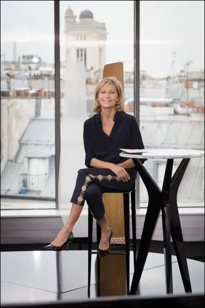 Comment s'appelait l'émission animée par Claire Chazal sur France 5 ?