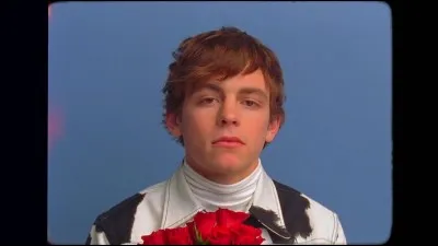 Quel est le titre de la série dans laquelle il joue ?