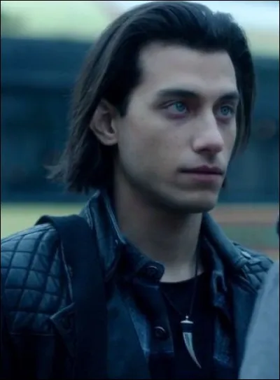 Pourquoi Joaquin s'est-il rapproché de Kevin ?