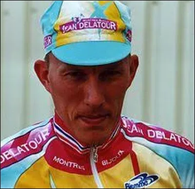 Professionnel de 1992 à 2005 ; 
champion de France sur route en 1995 ; 
champion de France contre-la-montre en 1996, 2002, 2003 et 2004 ; 
il a participé 7 fois au Tour de France et remporté l'étape des Champs-Élysées en 1994.
Il s'agit d'Eddy...