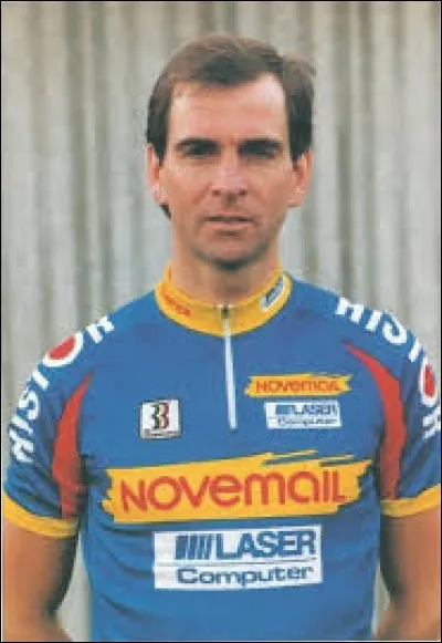 Champion de Belgique sur route 1986 ; professionnel de 1985 à 1996 ; 12 participations au Tour de France et vainqueur d'étape en 1987 ; 
il est actuellement manager de l'équipe Lotto-Soudal.
Il s'agit bien sûr de Marc...