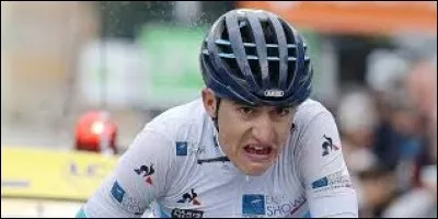 Cycliste espagnol, membre de l'équipe Movistar ; 
vainqueur du Tour de l'Avenir en 2015 et de Paris-Nice 2018 ; 
en 2019, il participe à son 2e Tour de France.
Il s'appelle Marc...