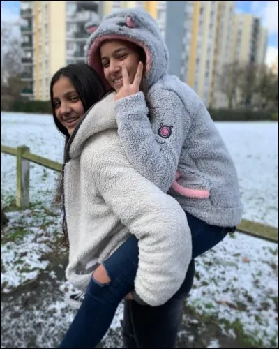 Houria et Maissa ont-elles les mêmes parents ?