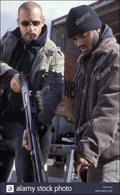 Dans ce film il cherche à venger sa femme tuée par un cartel :