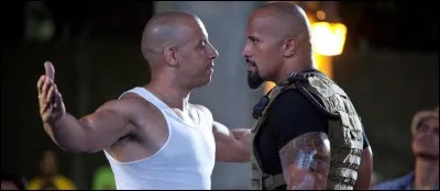 Quel est ce film où il apparaît avec Dwayne Johnson ?