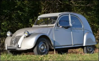 Quel est le type de cette 2cv de 1948 ?