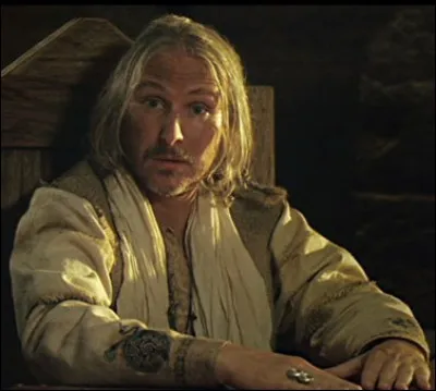 Perceval a déjà eu les cheveux courts quand il avait 10 ans