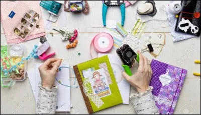 Le scrapbooking se dit aussi :