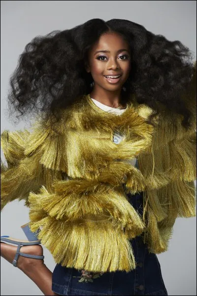 Dans la série "Jessie" qui été la grande s&oelig;ur de Zuri ?