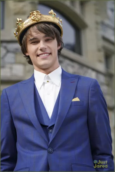 En quoi Ben se transforme-t-il ?