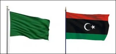 Lors de quelle décennie la Libye a-t-elle abandonné le drapeau vert de la Jamahiriya pour reprendre le drapeau du Royaume de Libye de 1951 ?