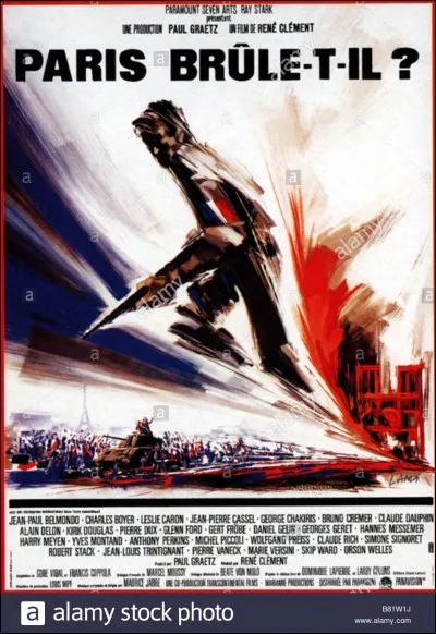 Alain Delon et Jean-Paul Belmondo jouent dans le film "Paris brûle-t-il ?".