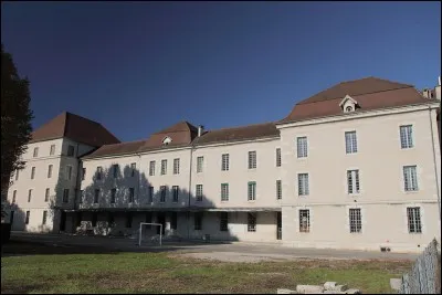 Dans quel département est située la ville de Belley ?