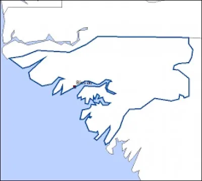 Quels sont les deux pays frontaliers de la Guinée-Bissau ?