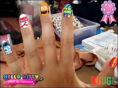 Essaie de reconnaitre le thème utilisé pour cette manucure !