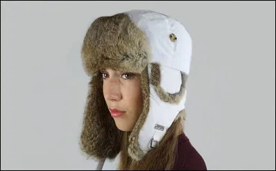 Ce chapeau d'origine russe se nomme...