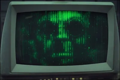 Quel personnage était ciblé par l'algorithme d'Hydra (et cité par Jasper Sitwell) avant même qu'il devienne un héros ?