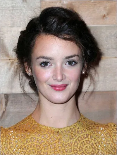 Quel est le personnage joué par Charlotte Le Bon ?