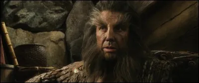 Comment s'appelle la personne qui se transforme en animal (Le Hobbit) ?