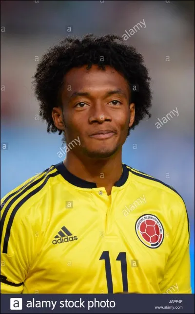 Qui est ce footballeur ?