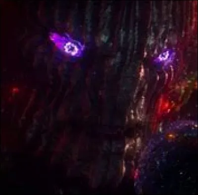 Pour qui travaille l'ancien élève ?