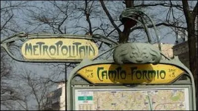 Ouverte le 6 juin 1906 sur la ligne 5, la station ''Campo-Formio'' doit son nom à une rue proche de cette bouche de métro. Rendant hommage à la ville italienne de Campoformido, anciennement Campo-Formio, ce bourg vit le 18 octobre 1797 un traité de paix entre l'Autriche et Bonaparte se signer. Dans quelle région d'Italie se situe cette commune ?