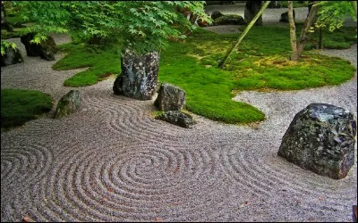 Quel adjectif définit ce jardin japonais ?