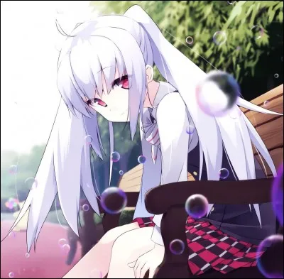 Dans ''Plastics Memories'', quelle est la durée de vie d'un Giftia ?