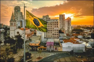 Qui dirige le Brésil actuellement ? (2019)