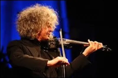 ''À la foire de l'est'' est un titre d'Angelo Branduardi. Quelle foire parisienne se situe le plus à l'est ?