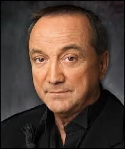 Qui a chanté ''Le Blues du businessman'' de Claude Dubois dans une émission de Patrick Sabatier en 1985 ?