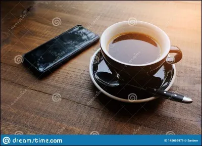 Le port d'Odessa se trouve sur la mer...