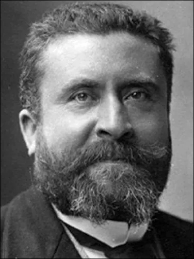 Quel est ce Jean, célèbre politicien pacifiste qui fut assassiné le 31/07/1914 ?