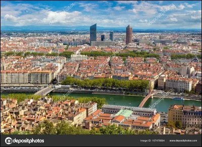 Quelle est cette ville ?