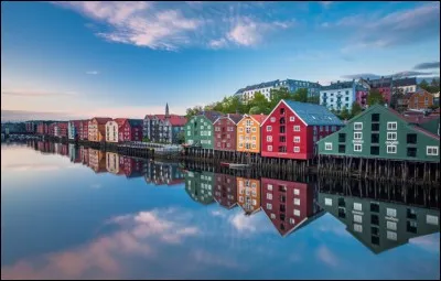 Quelle était le population de la Norvège en 2017 ?