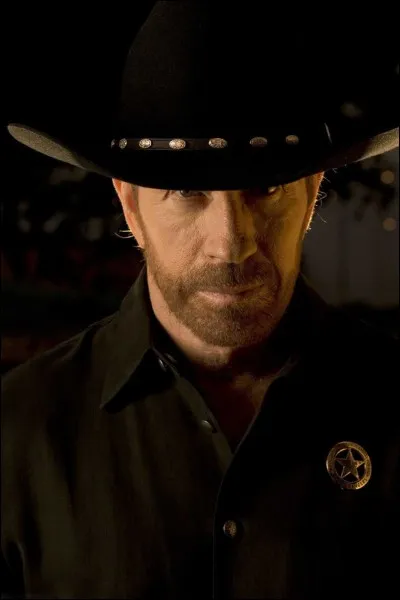 Dans "Walker, Texas Ranger", quel est le personnage de Chuck Norris ?