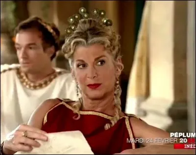 Dans "Peplum", qui joue le personnage d'Arria ?