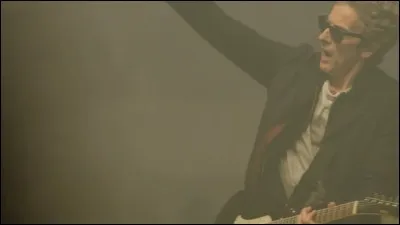 Dans l'épisode "Le Magicien et son disciple" (saison 9), dans quel lieu et à quelle époque Missy et Clara retrouvent-ils le Docteur ?