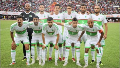 Comment s'appelle l'équipe nationale algérienne ?