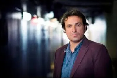 Bruno Salomone a fait partie de la bande d'humoristes 'Les Robins des Bois'.