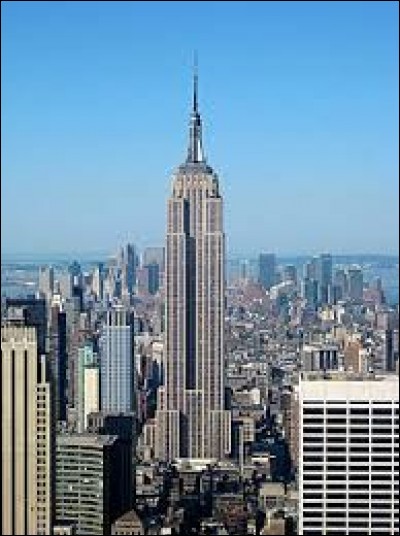 Chère Maman, je t'écris du haut de l'Empire State Building à....