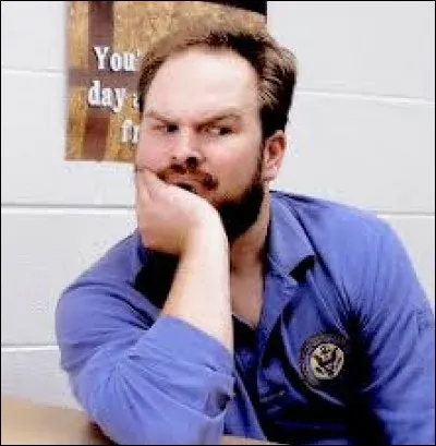 Quelle détenue est envoyée au QHS par Luschek ?