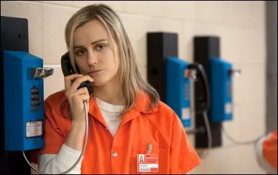 Quel business lance Piper dans les saisons 3 et 4 ?