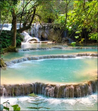 Quel pays est surnomm&eacute; : " La pays aux mille &eacute;l&eacute;phants " ?