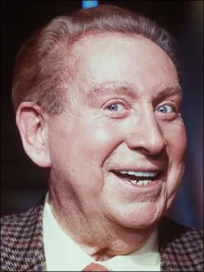 Qui est ce Charles, auteur-compositeur-interprète, surnommé le "Fou chantant" ?