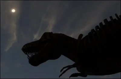 Indominus-rex et Indoraptor ne sont pas les seuls hybrides sur la liste d'InGen.
Comment s'appelle le troisième hybride ?