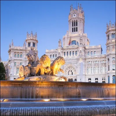 Où se localise Madrid ?