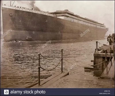 Quelle fut la date du lancement du Titanic ?