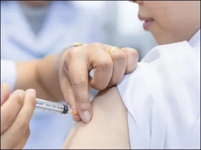 À quel âge faut-il se faire vacciner contre le méningocoque de type B ?